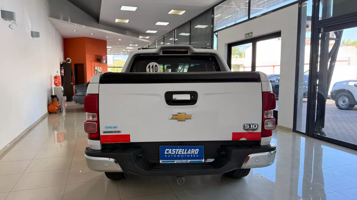 Chevrolet S10 vista trasera